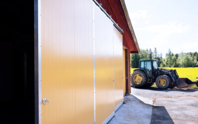 Overhead door vs folding door – How are they different?